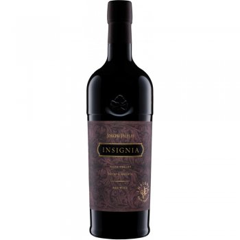 Insignia 2018 - 750 mL